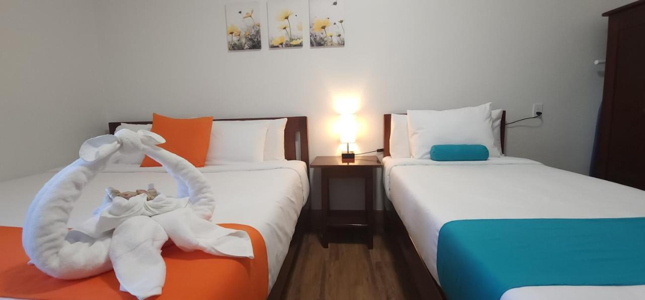 Voyager Sun & Reef Hotel San Pedro  Zewnętrze zdjęcie