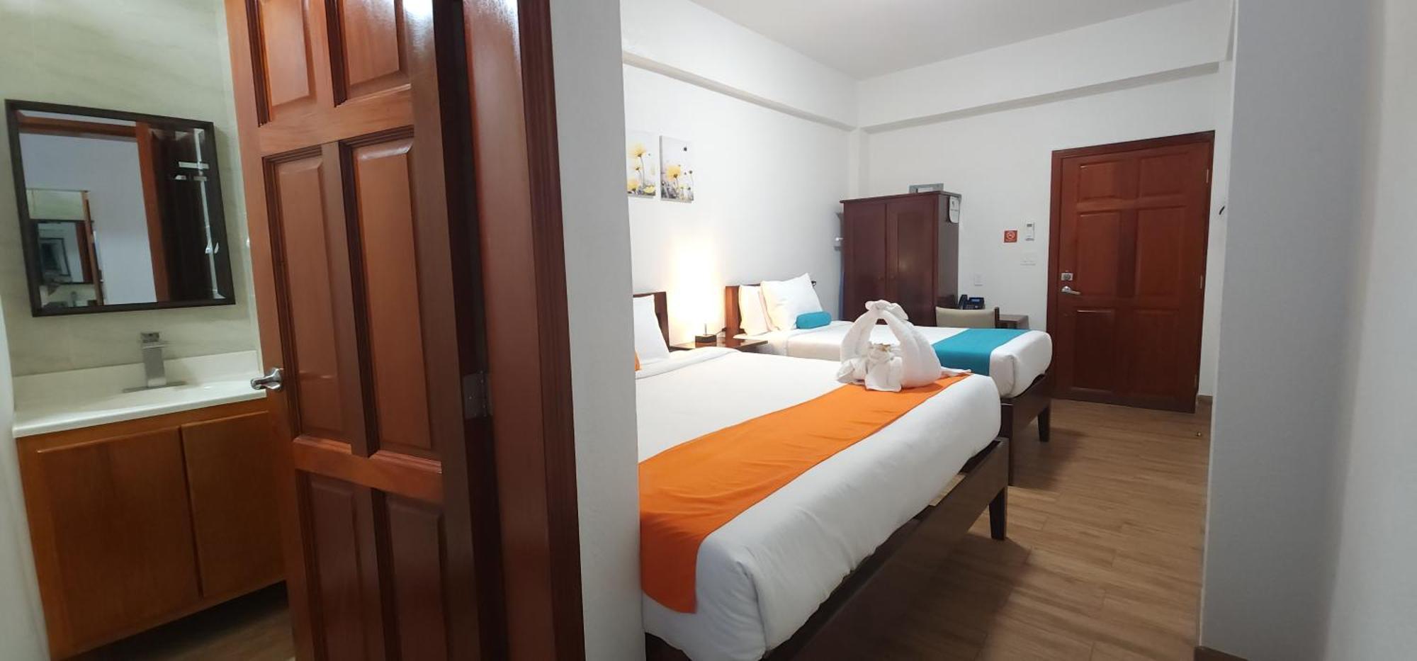Voyager Sun & Reef Hotel San Pedro  Zewnętrze zdjęcie