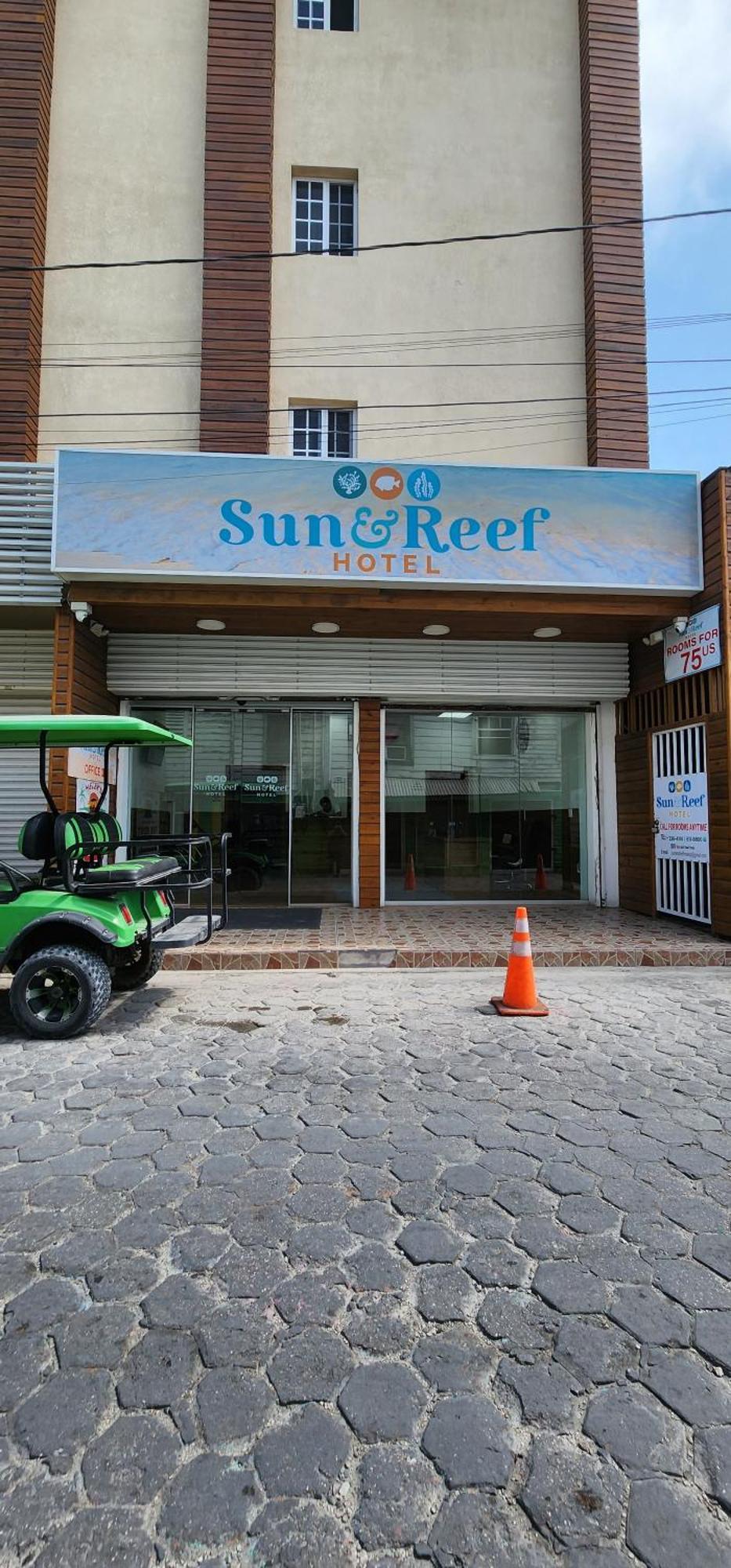 Voyager Sun & Reef Hotel San Pedro  Zewnętrze zdjęcie