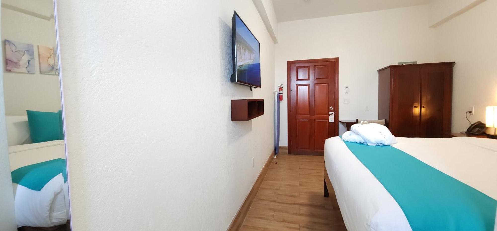 Voyager Sun & Reef Hotel San Pedro  Zewnętrze zdjęcie